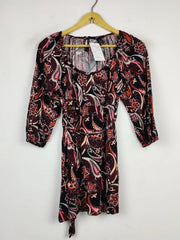 Buy online pre-used pre-loved 100% authentic & Original branded H&M (SWT-5502) available in Pakistan. Top international brands avilable.