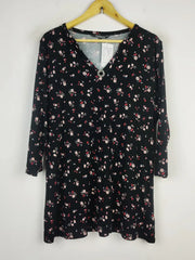 Buy online pre-used pre-loved 100% authentic & Original branded Bonmarche (SWT-5547) available in Pakistan. Top international brands avilable.