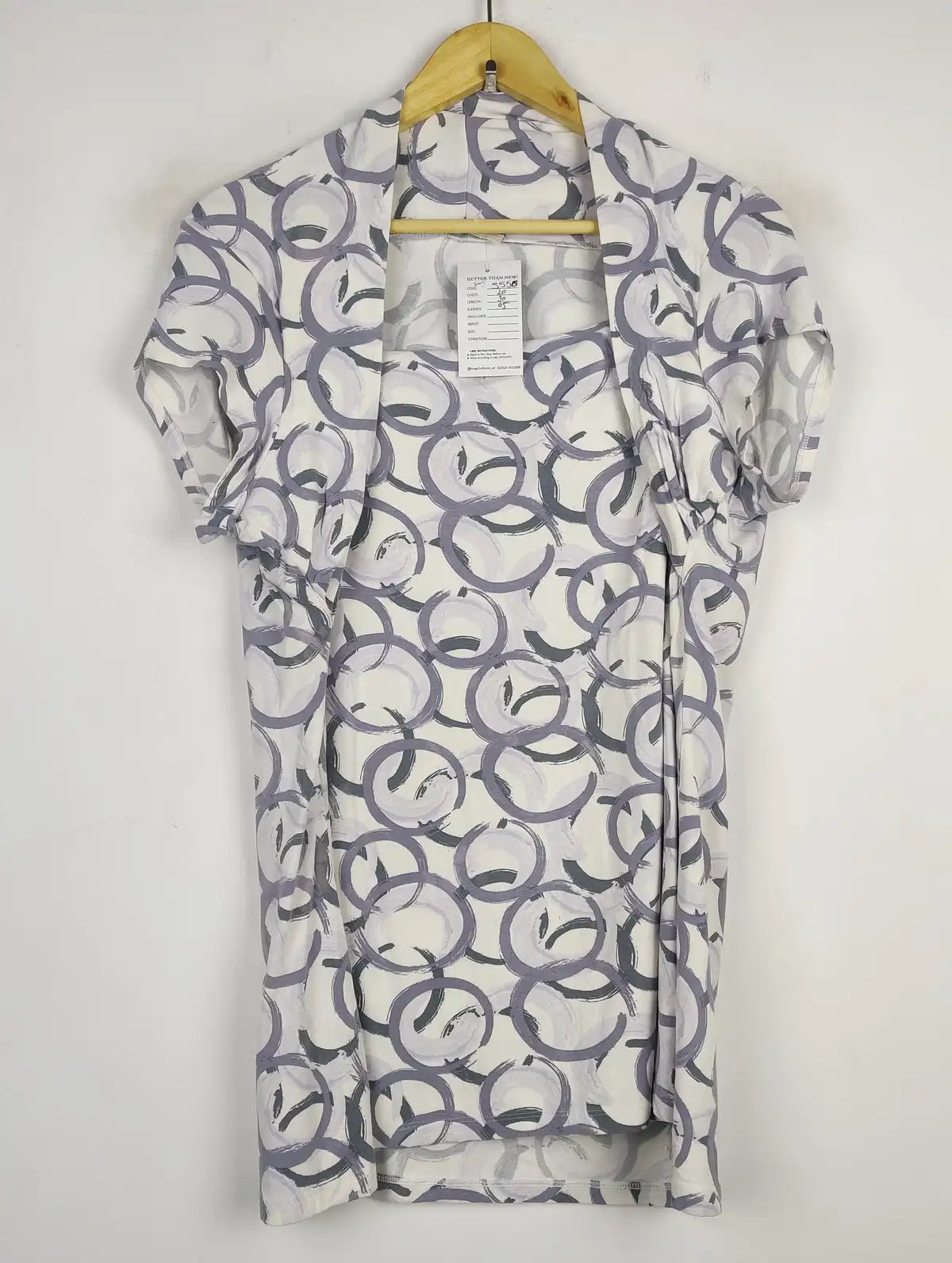 Buy online pre-used pre-loved 100% authentic & Original branded Mark And Spencer (SWT-5556) available in Pakistan. Top international brands avilable.