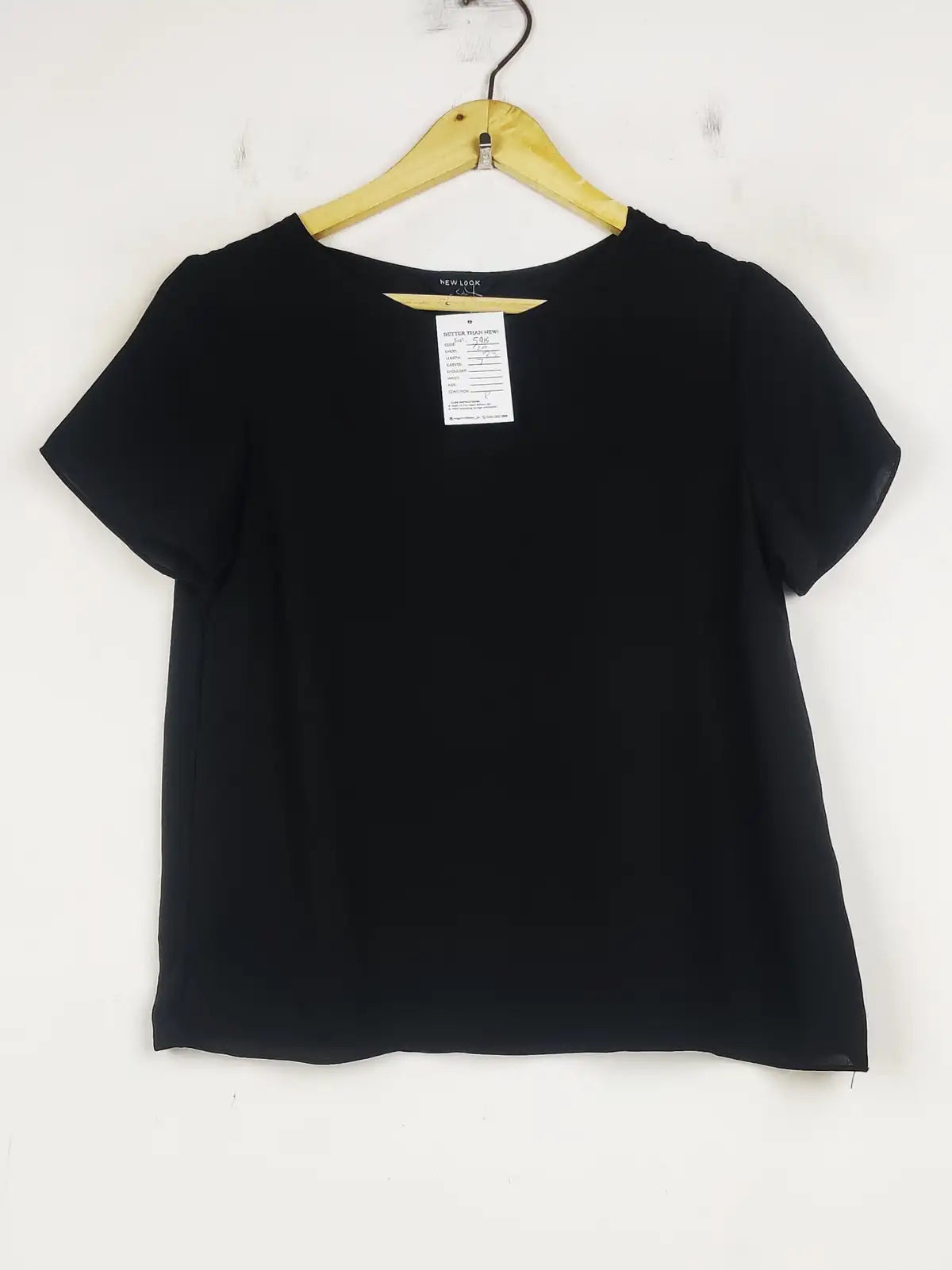 Buy online pre-used pre-loved 100% authentic & Original branded New Look (SWT-5915) available in Pakistan. Top international brands avilable.