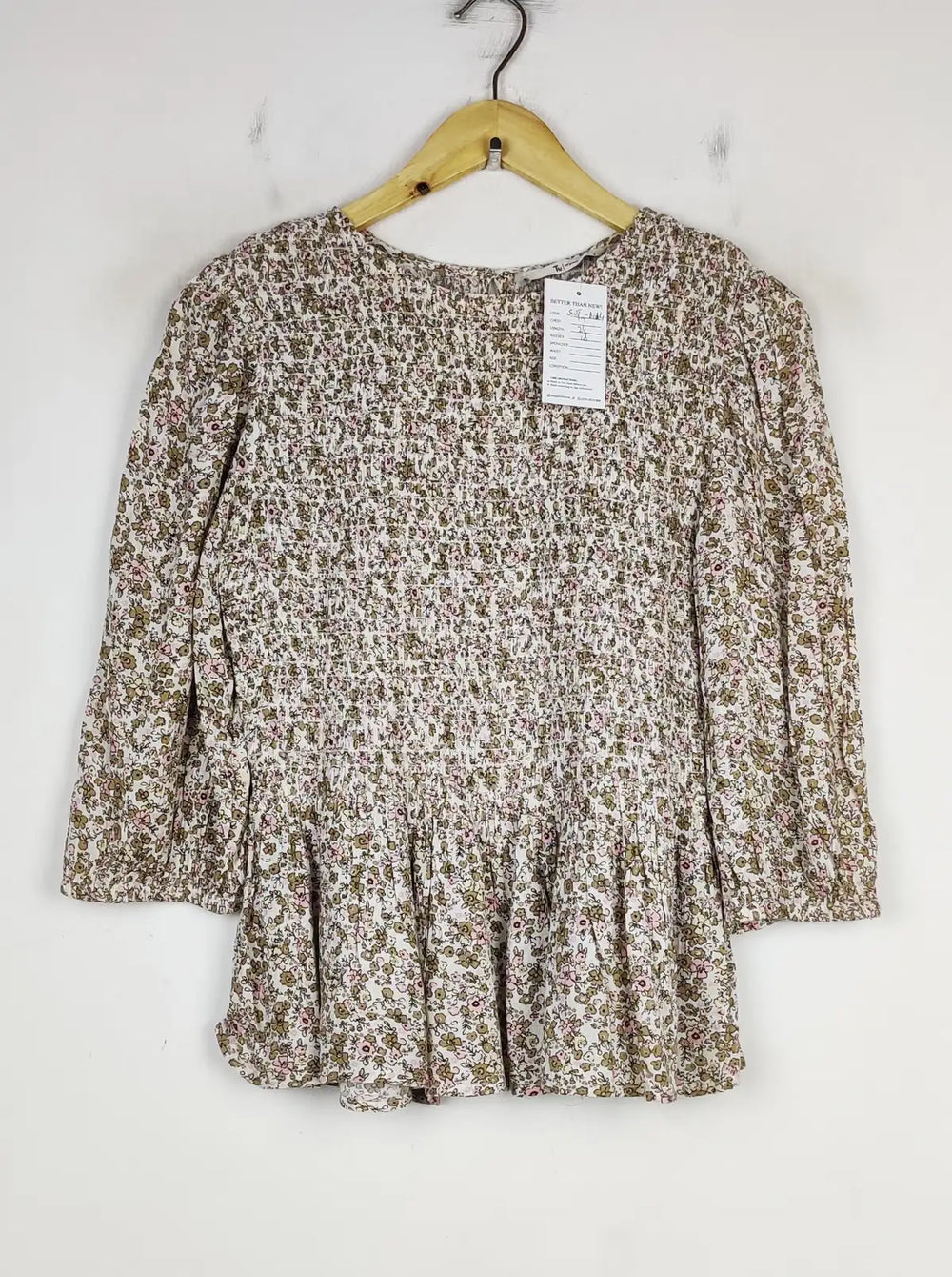 Buy online pre-used pre-loved 100% authentic & Original branded Tu (SWT-6014) available in Pakistan. Top international brands avilable.