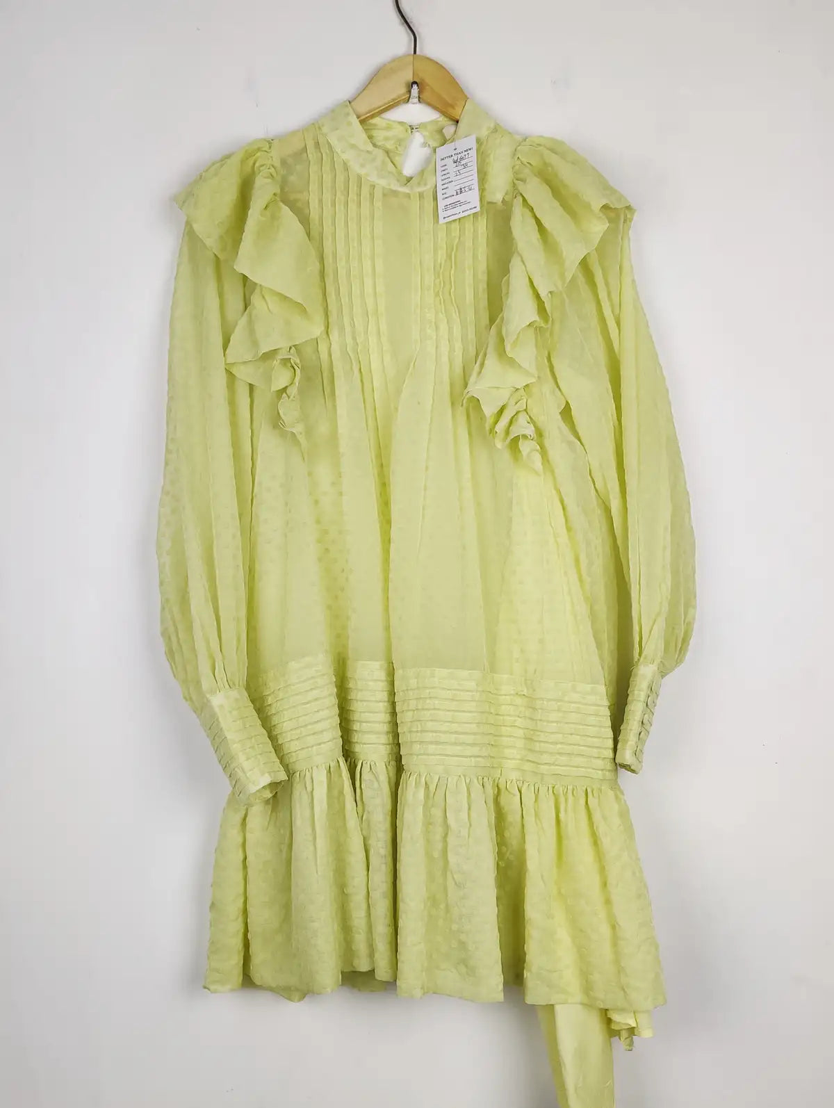 Buy online pre-used pre-loved 100% authentic & Original branded H&M (SWT-6077) available in Pakistan. Top international brands avilable.
