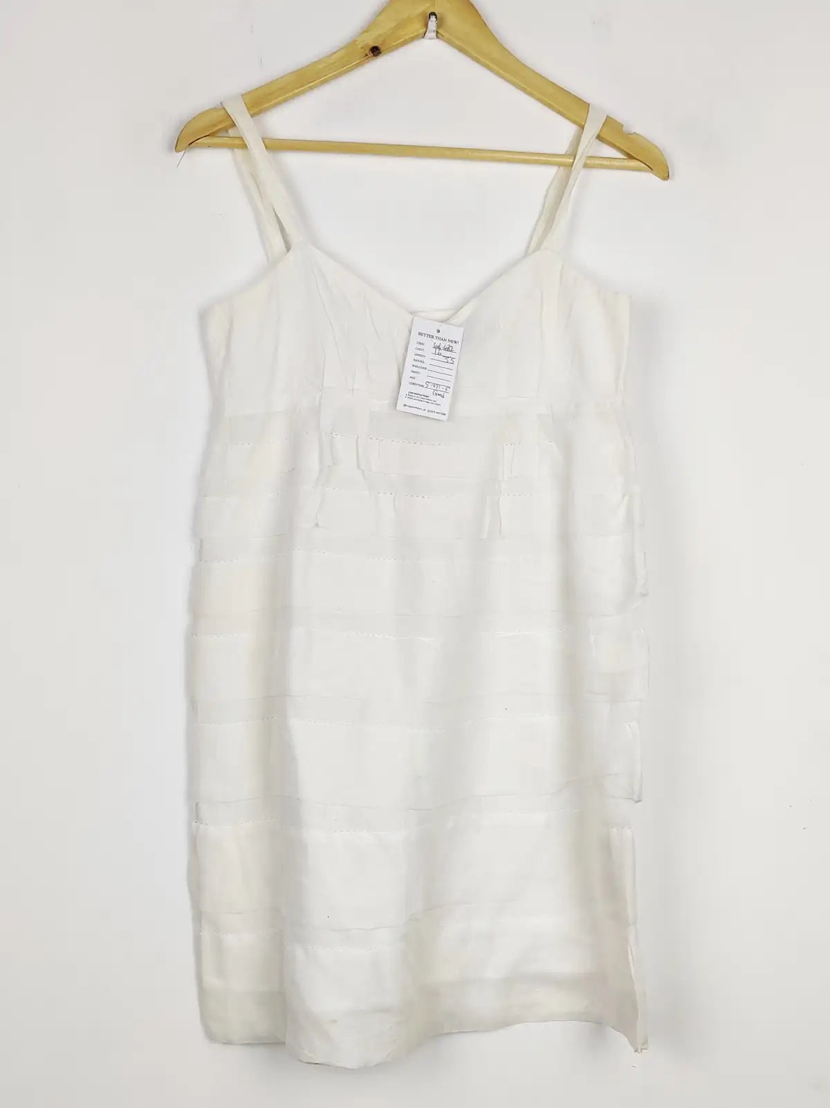 Buy online pre-used pre-loved 100% authentic & Original branded French Connection (SWT-6082) available in Pakistan. Top international brands avilable.
