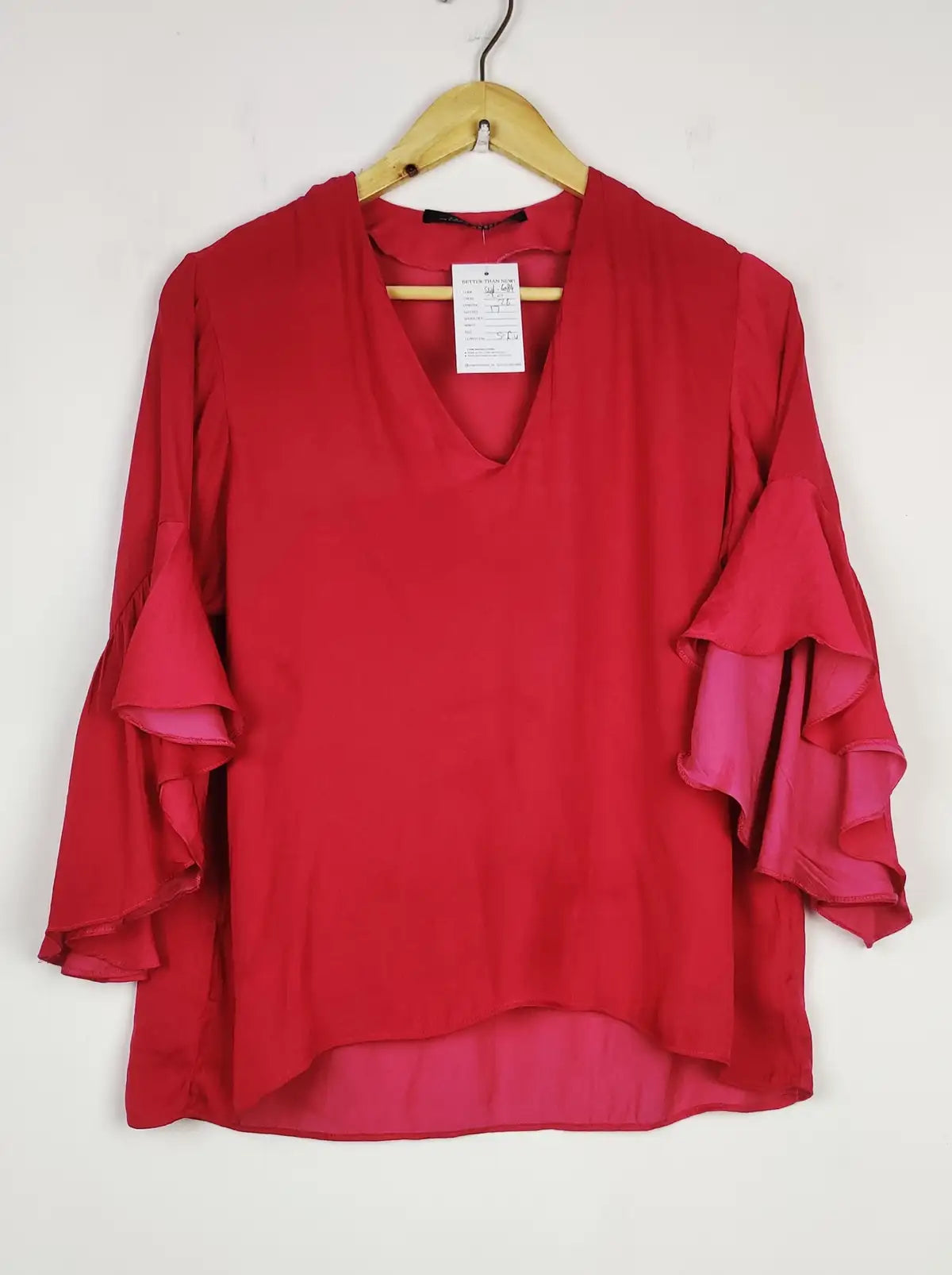 Buy online pre-used pre-loved 100% authentic & Original branded Zara (SWT-6084) available in Pakistan. Top international brands avilable.