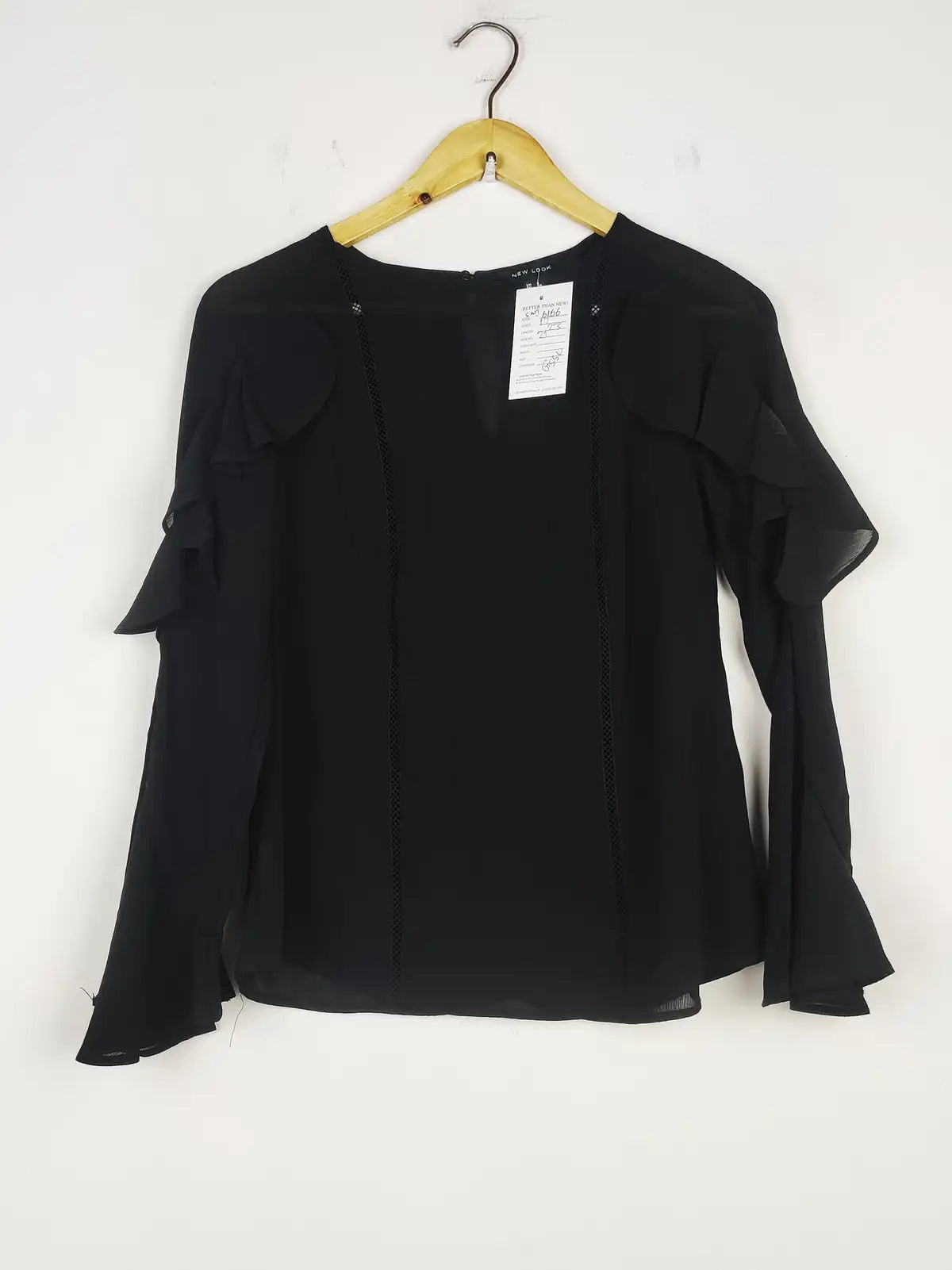 Buy online pre-used pre-loved 100% authentic & Original branded New Look (SWT-6166) available in Pakistan. Top international brands avilable.