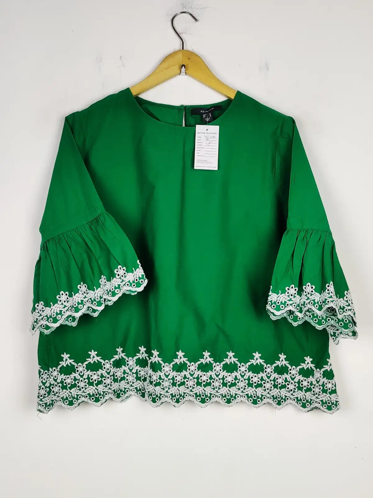 Buy online pre-used pre-loved 100% authentic & Original branded Primark (SWT-6193) available in Pakistan. Top international brands avilable.