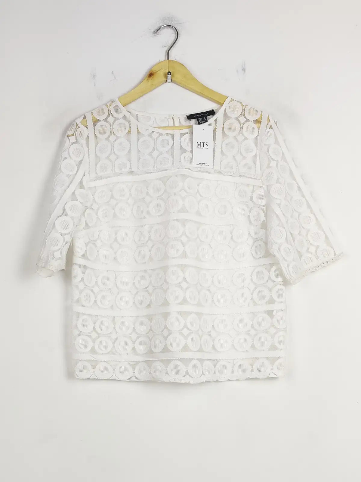 Buy online pre-used pre-loved 100% authentic & Original branded Atmosphere (SWT-6223) available in Pakistan. Top international brands avilable.