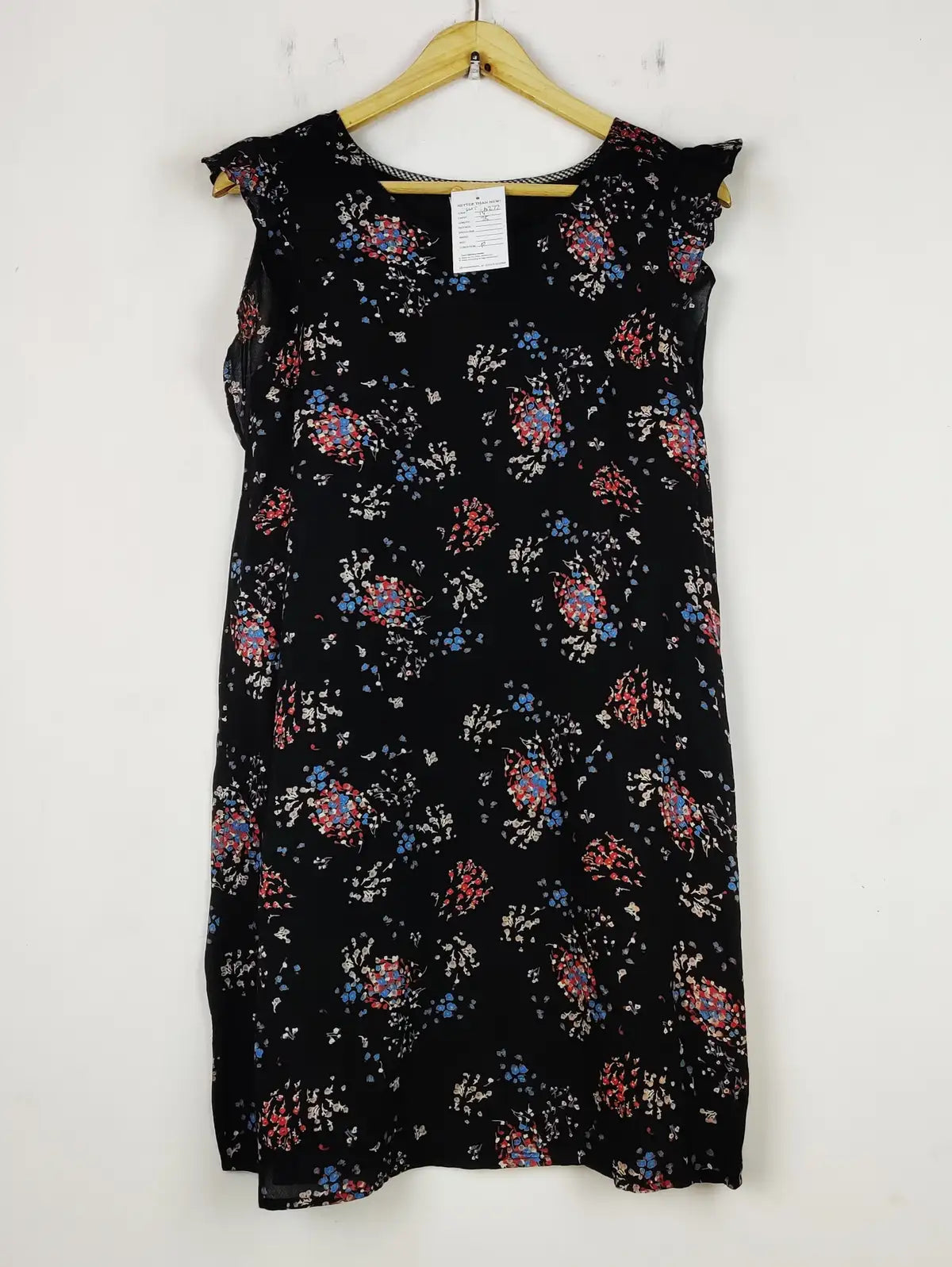 Buy online pre-used pre-loved 100% authentic & Original branded Yerse (SWT-6272) available in Pakistan. Top international brands avilable.