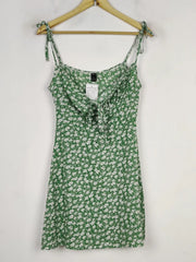 Buy online pre-used pre-loved 100% authentic & Original branded Shein (SWT-6292) available in Pakistan. Top international brands avilable.