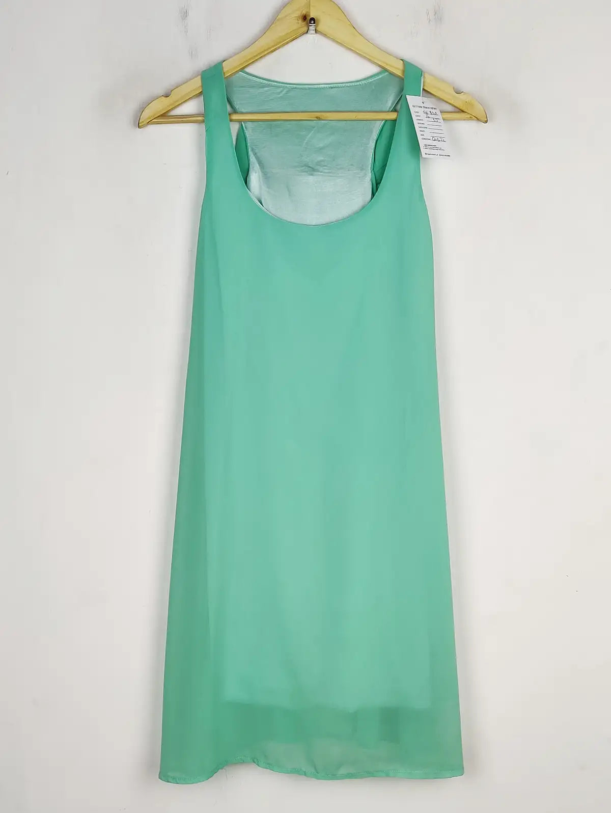 Buy online pre-used pre-loved 100% authentic & Original branded Unknown Brand (SWT-6309) available in Pakistan. Top international brands avilable.