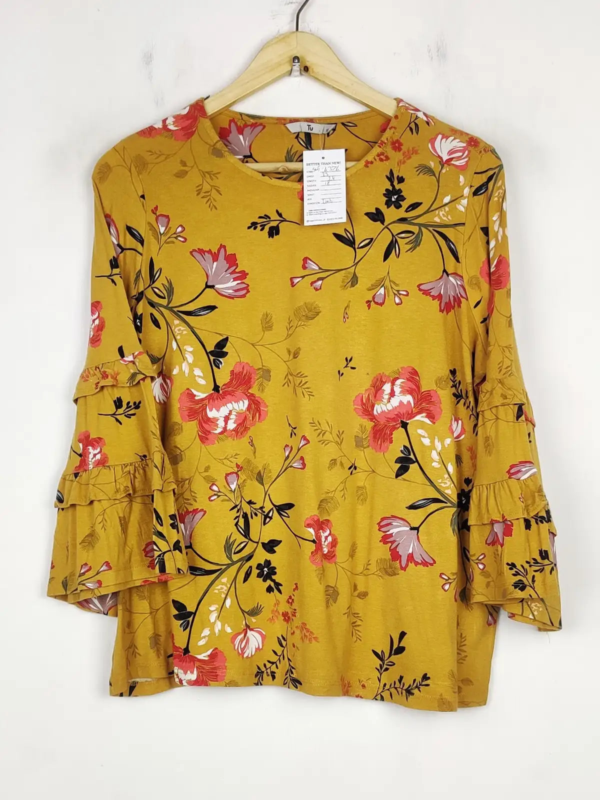 Buy online pre-used pre-loved 100% authentic & Original branded Tu (SWT-6376) available in Pakistan. Top international brands avilable.