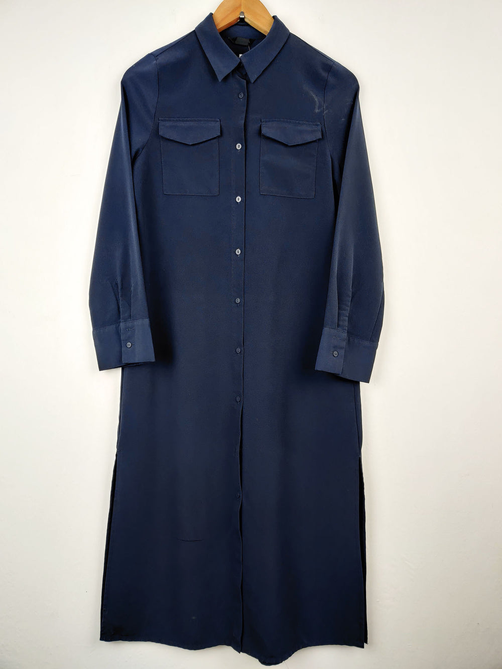 Buy online pre-used pre-loved 100% authentic & Original branded Monkl (SWT-639) available in Pakistan. Top international brands avilable.