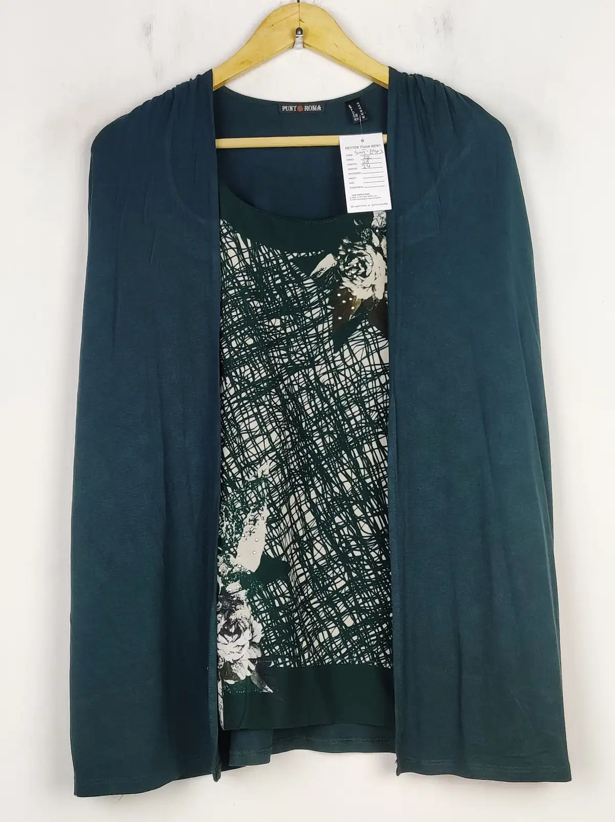 Buy online pre-used pre-loved 100% authentic & Original branded Punt Roma (SWT-6403) available in Pakistan. Top international brands avilable.