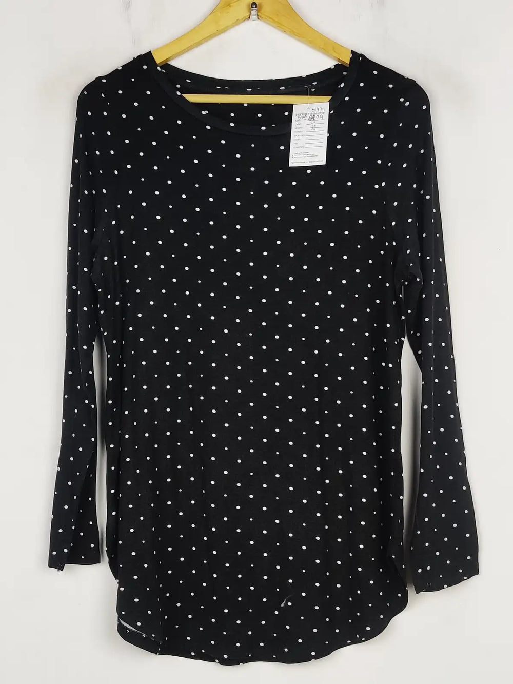 Buy online pre-used pre-loved 100% authentic & Original branded George (SWT-6429) available in Pakistan. Top international brands avilable.