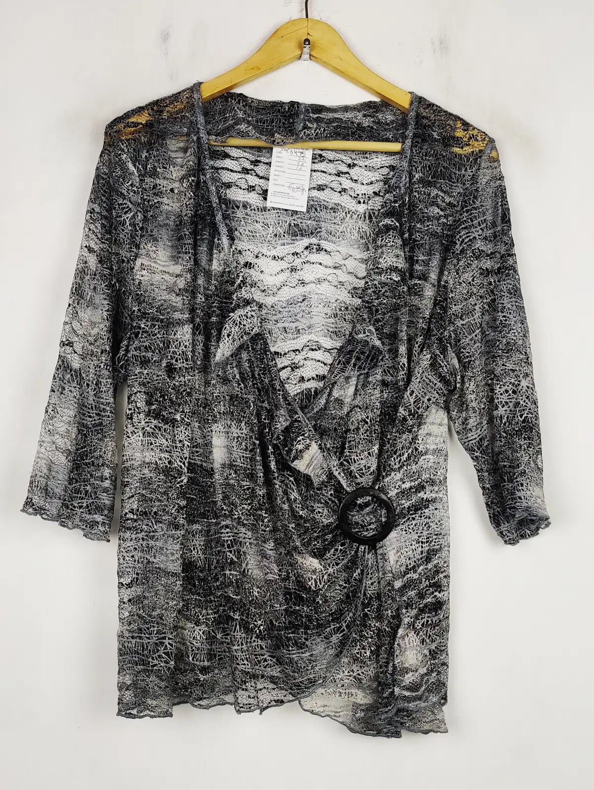 Buy online pre-used pre-loved 100% authentic & Original branded George (SWT-6475) available in Pakistan. Top international brands avilable.