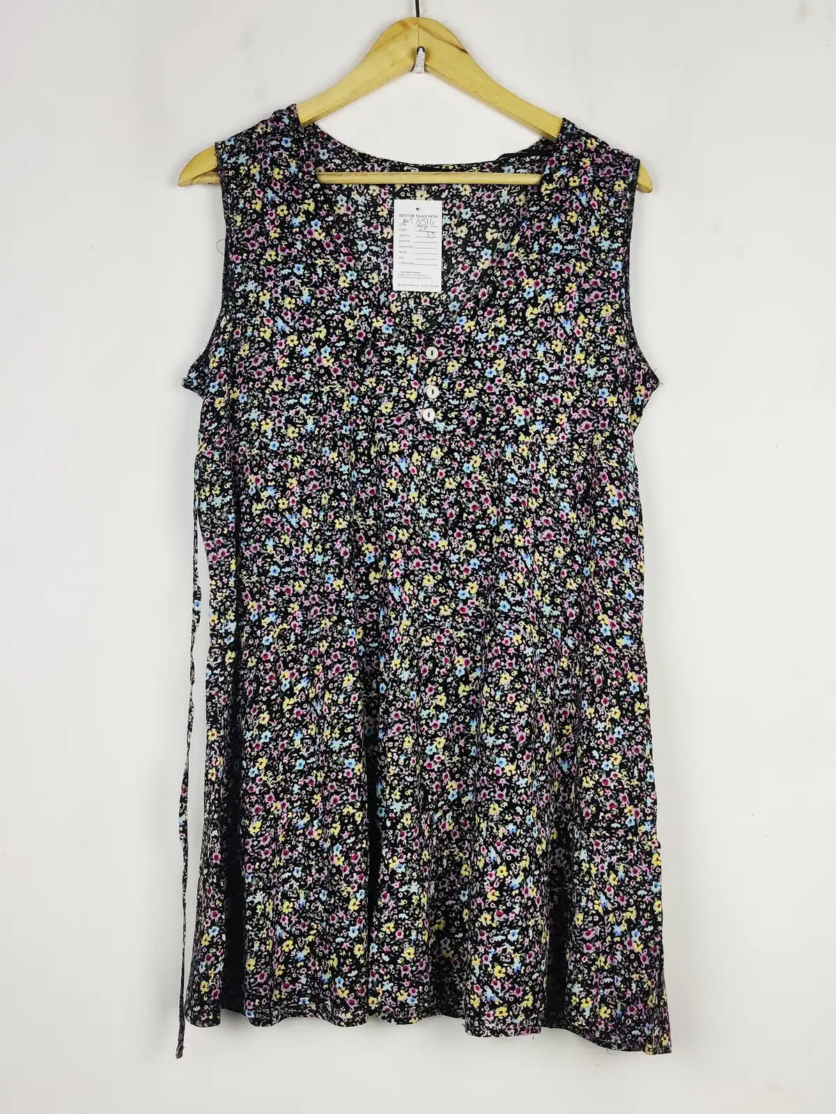 Buy online pre-used pre-loved 100% authentic & Original branded Fb Sisters (SWT-6516) available in Pakistan. Top international brands avilable.