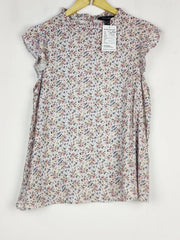 Buy online pre-used pre-loved 100% authentic & Original branded New Look (SWT-6522) available in Pakistan. Top international brands avilable.