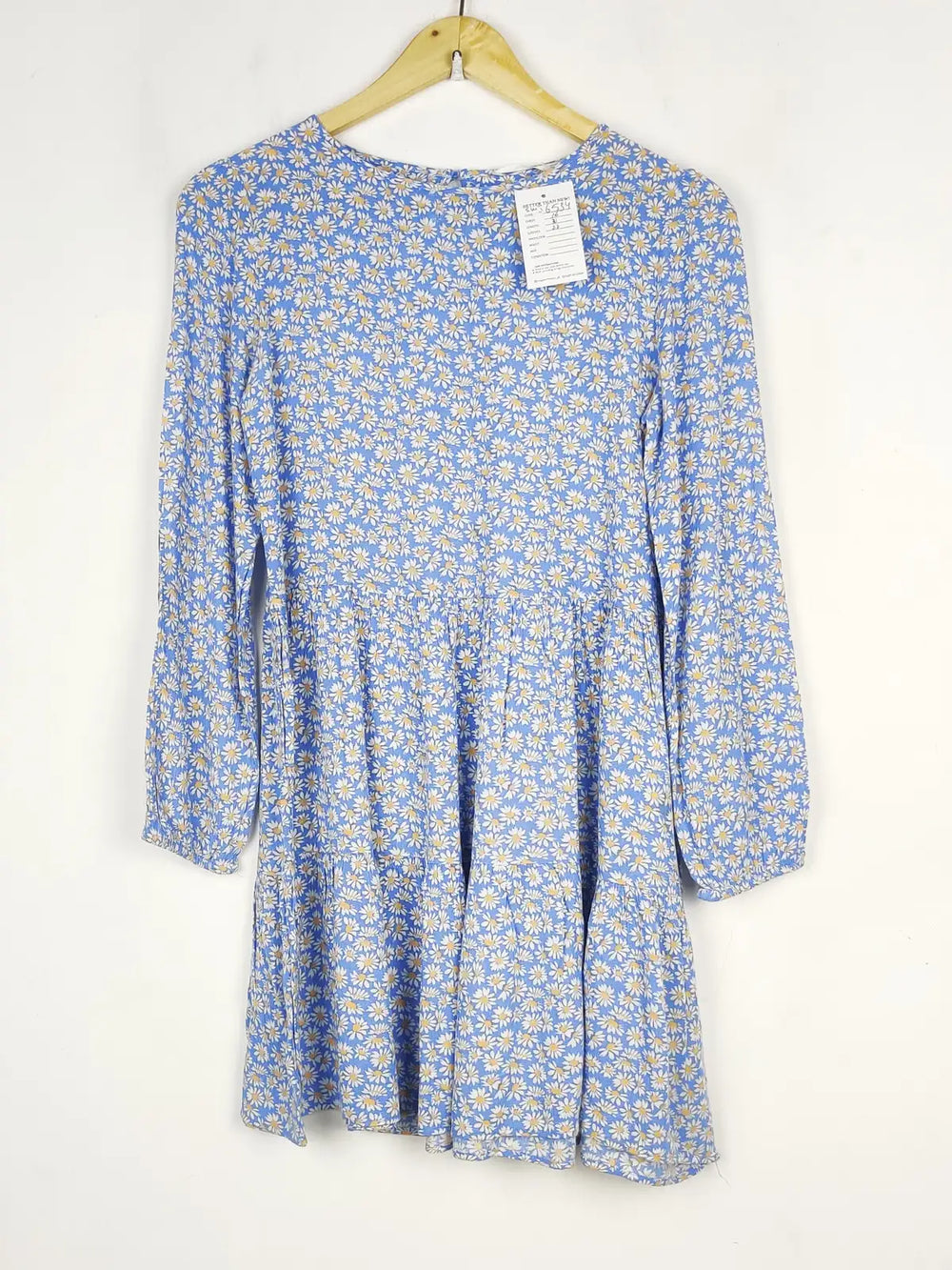 Buy online pre-used pre-loved 100% authentic & Original branded Mark & Spencer (SWT-6534) available in Pakistan. Top international brands avilable.