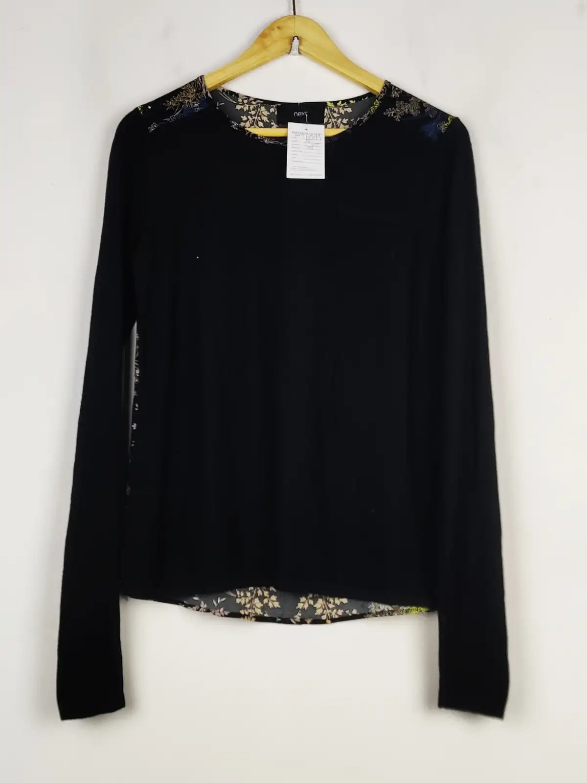 Buy online pre-used pre-loved 100% authentic & Original branded Next (SWT-6574) available in Pakistan. Top international brands avilable.