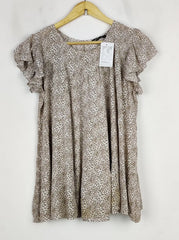 Buy online pre-used pre-loved 100% authentic & Original branded Shein (SWT-6595) available in Pakistan. Top international brands avilable.