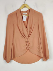 Buy online pre-used pre-loved 100% authentic & Original branded Miss Selfridge (SWT-6599) available in Pakistan. Top international brands avilable.
