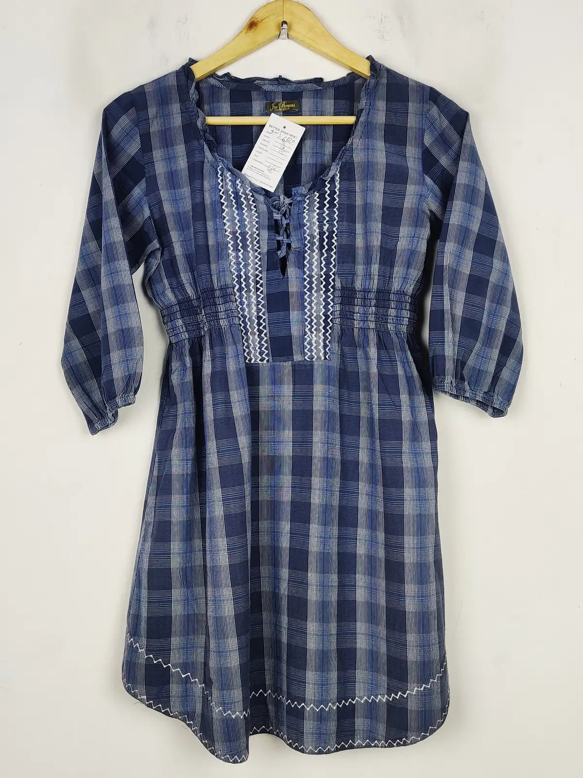 Buy online pre-used pre-loved 100% authentic & Original branded Joe Browns (SWT-6620) available in Pakistan. Top international brands avilable.