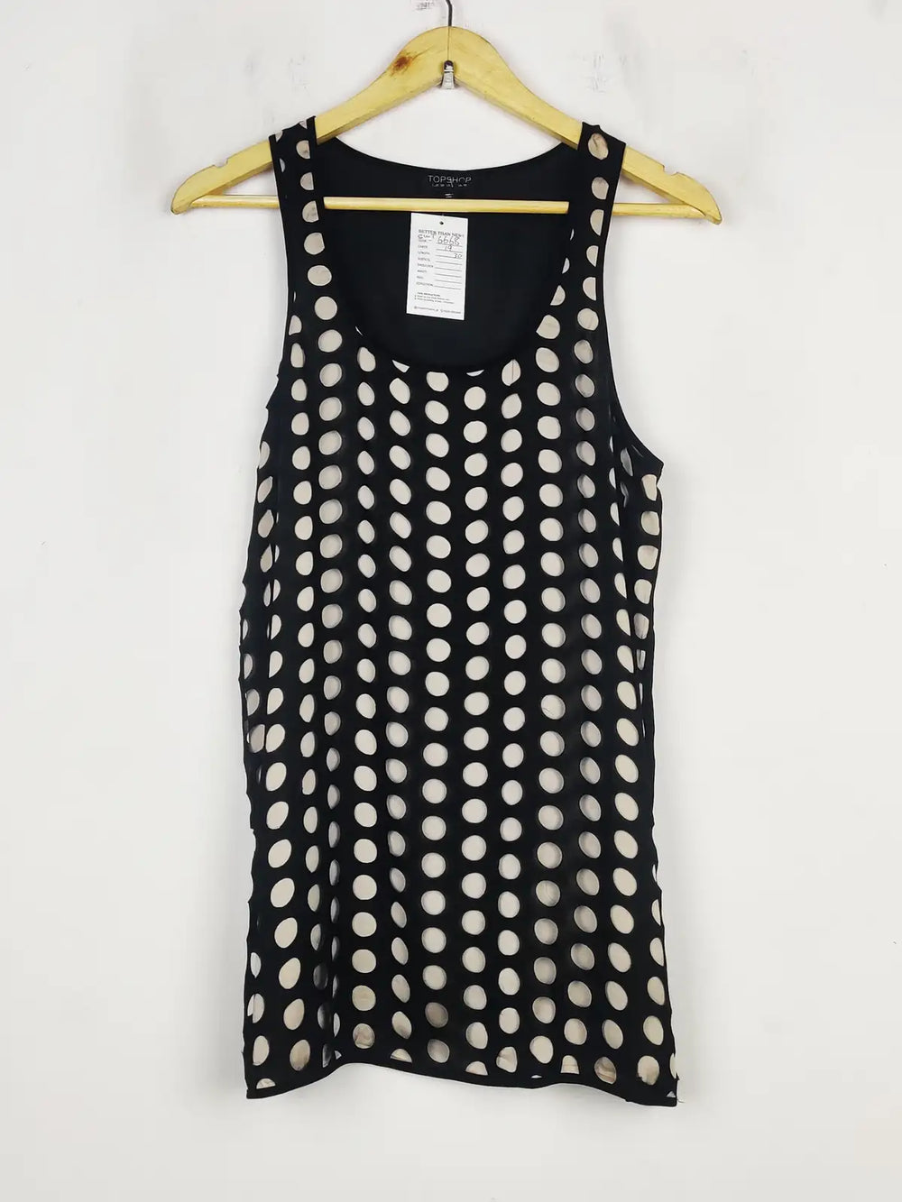 Buy online pre-used pre-loved 100% authentic & Original branded Top Shop (SWT-6668) available in Pakistan. Top international brands avilable.