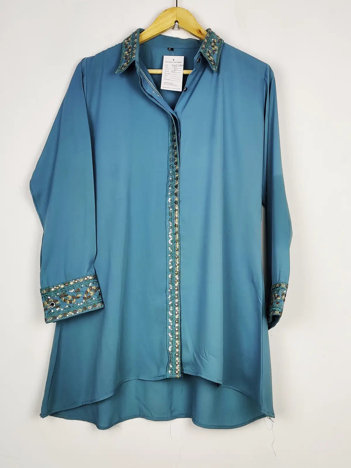 Buy online pre-used pre-loved 100% authentic & Original branded Unknown Brand (SWT-6744) available in Pakistan. Top international brands avilable.