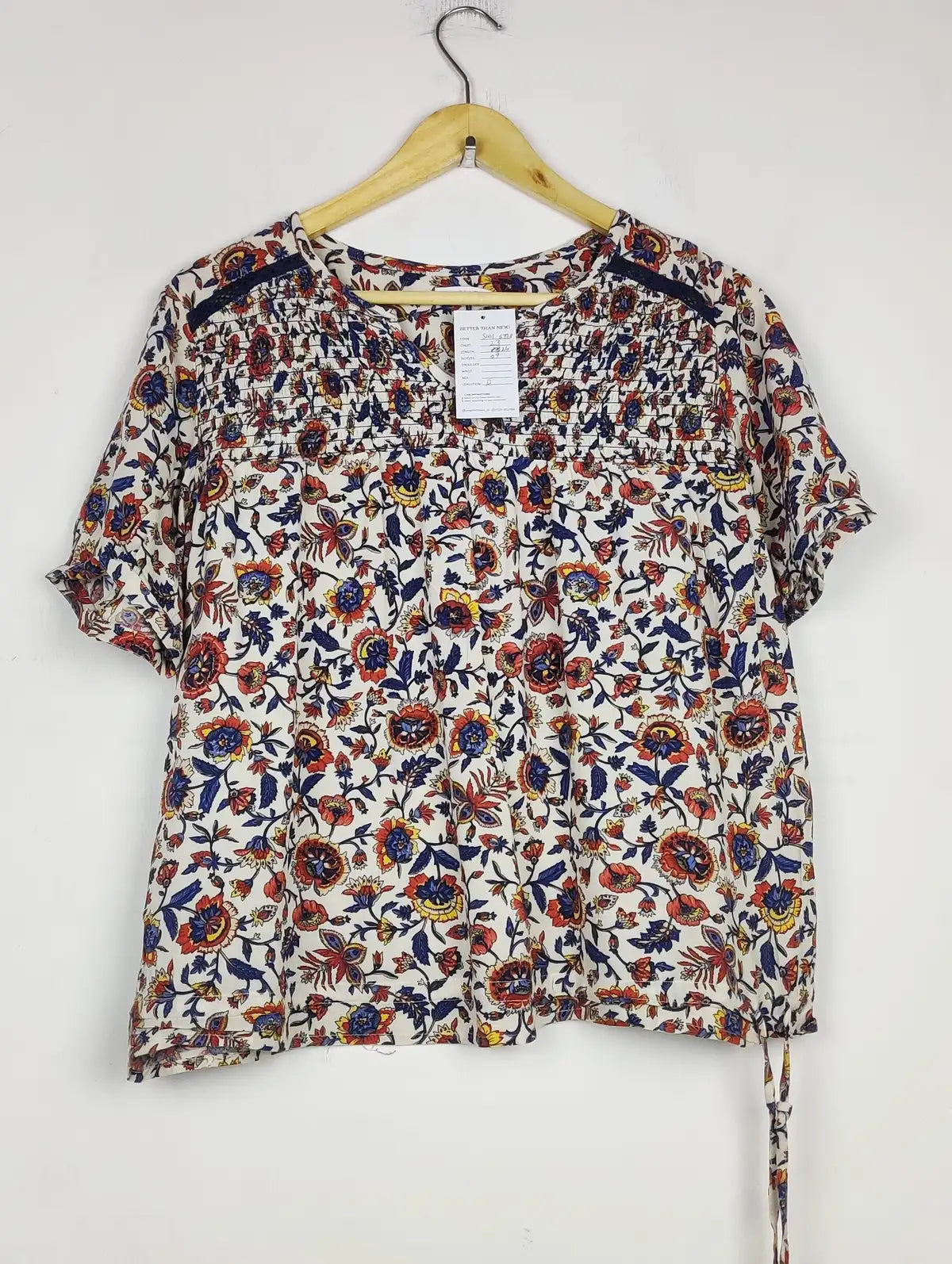 Buy online pre-used pre-loved 100% authentic & Original branded Damart (SWT-6798) available in Pakistan. Top international brands avilable.
