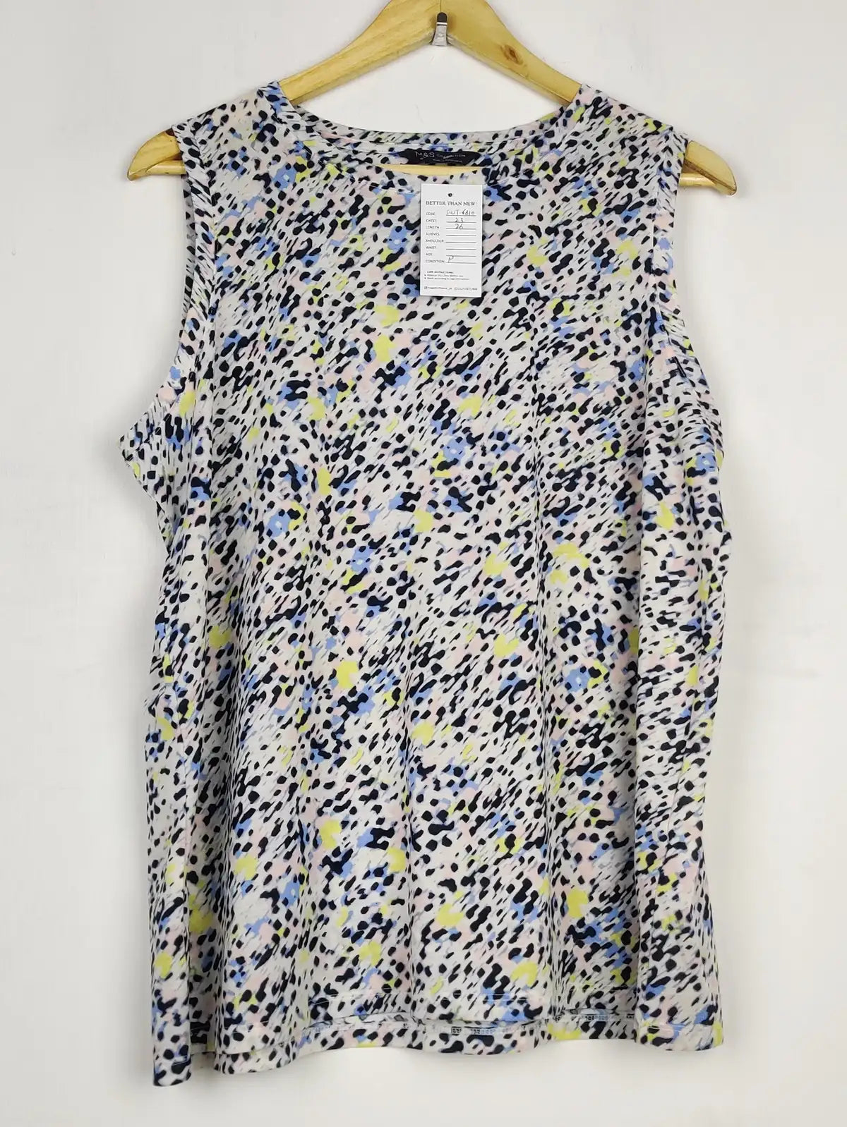 Buy online pre-used pre-loved 100% authentic & Original branded Marks & Spencer (SWT-6810) available in Pakistan. Top international brands avilable.