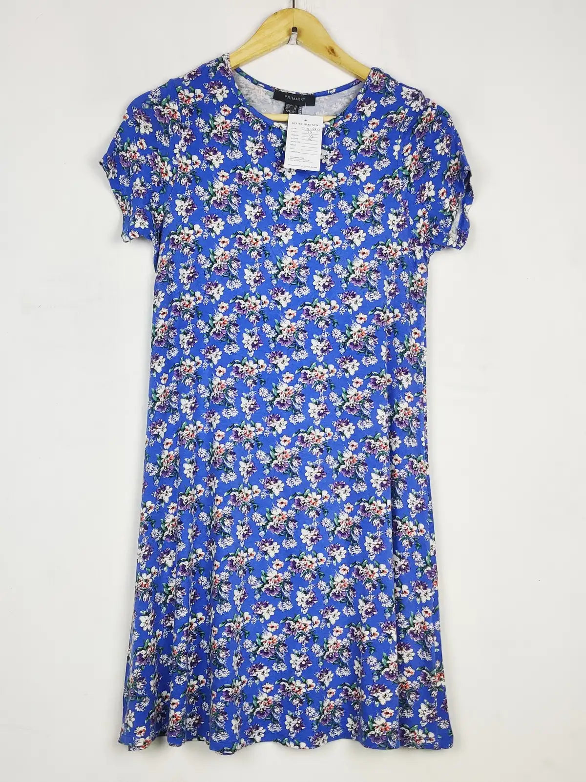 Buy online pre-used pre-loved 100% authentic & Original branded Primark (SWT-6820) available in Pakistan. Top international brands avilable.