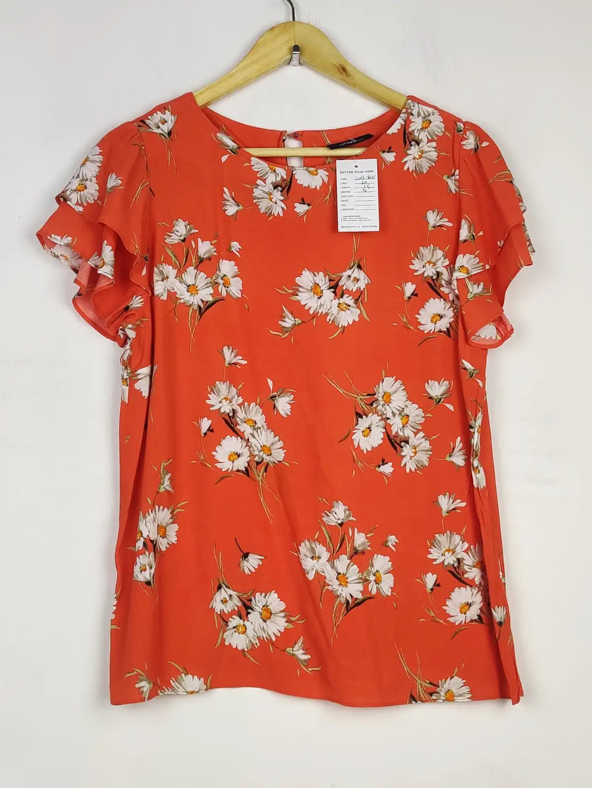 Buy online pre-used pre-loved 100% authentic & Original branded Wallis (SWT-6825) available in Pakistan. Top international brands avilable.