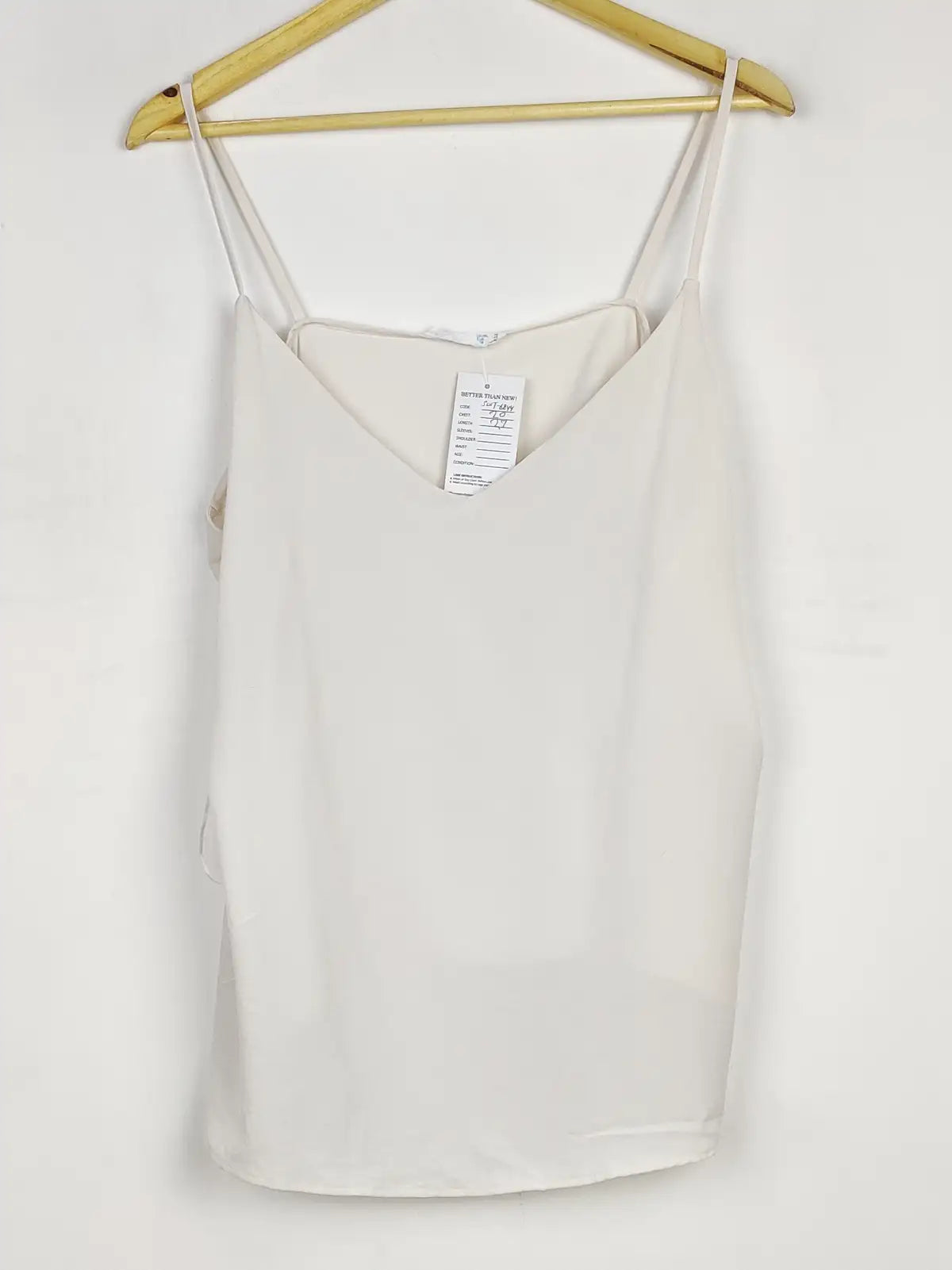 Buy online pre-used pre-loved 100% authentic & Original branded Primark (SWT-6844) available in Pakistan. Top international brands avilable.