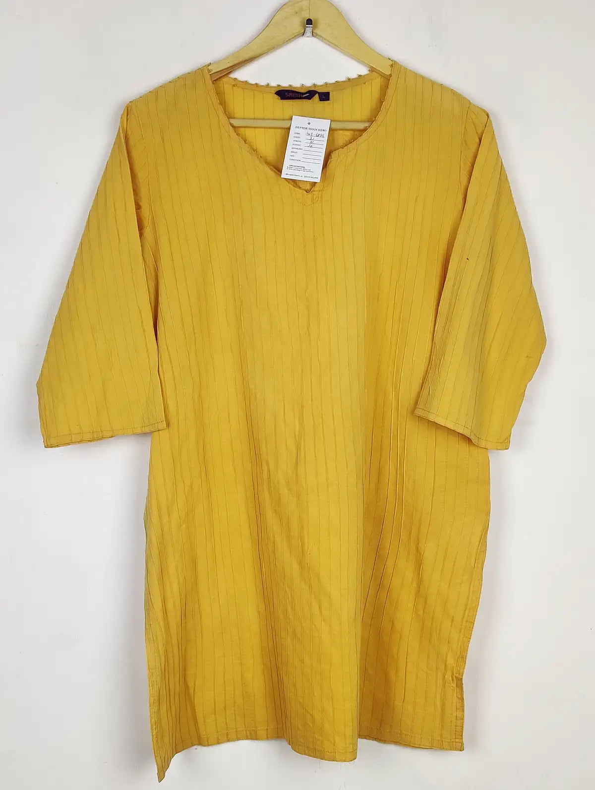 Buy online pre-used pre-loved 100% authentic & Original branded Srishti (SWT-6875) available in Pakistan. Top international brands avilable.