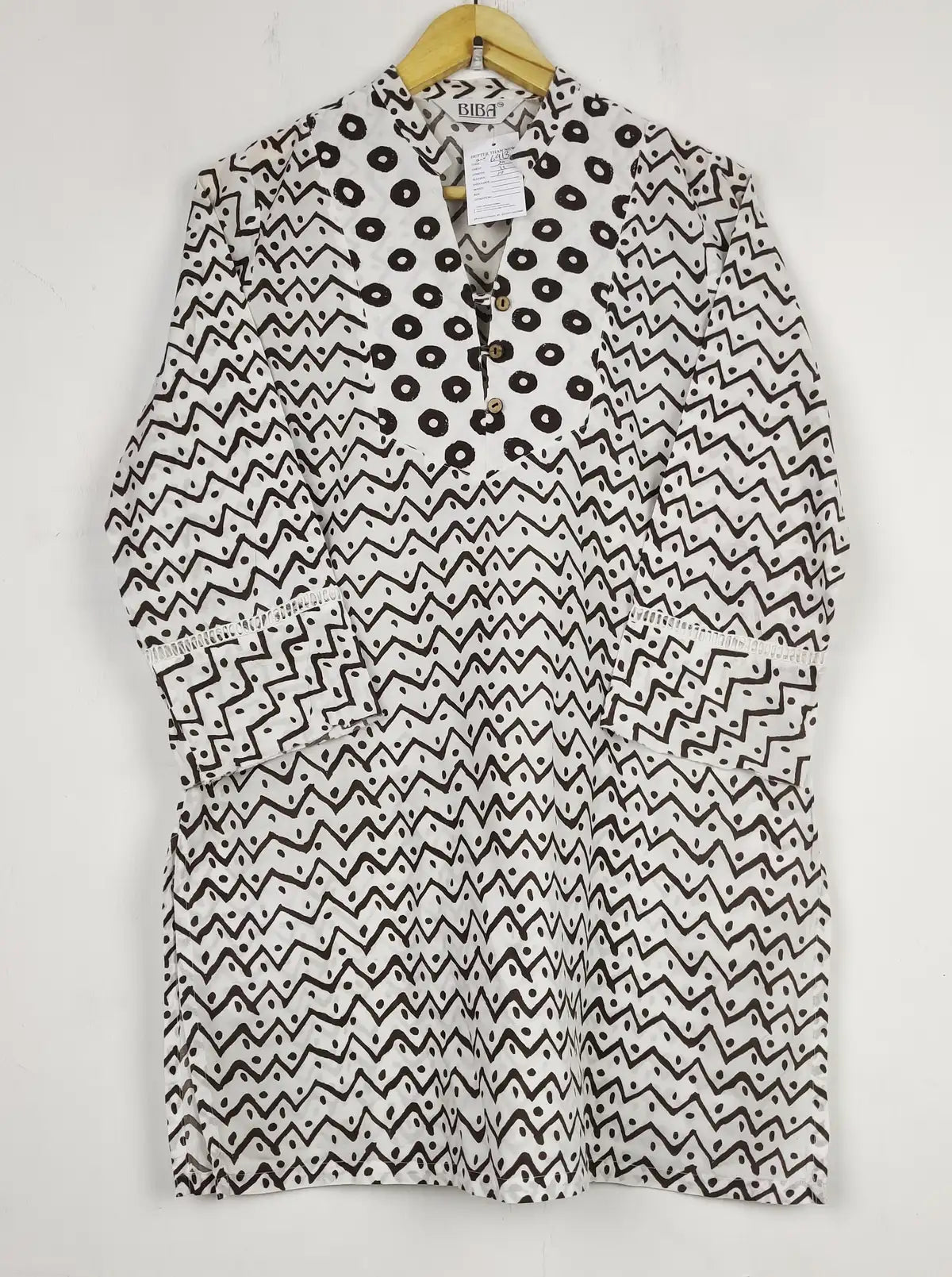 Buy online pre-used pre-loved 100% authentic & Original branded Biba (SWT-6913) available in Pakistan. Top international brands avilable.