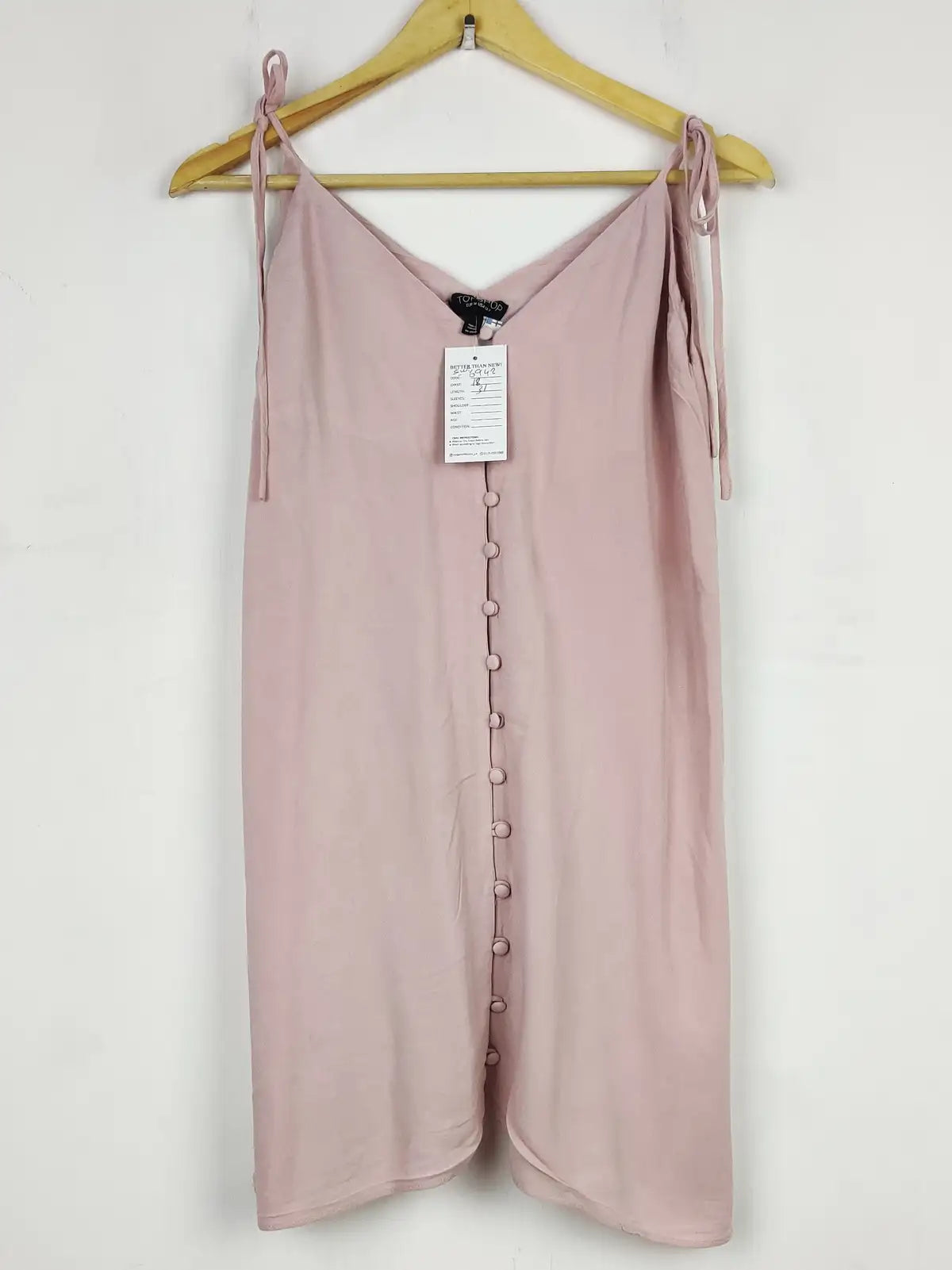 Buy online pre-used pre-loved 100% authentic & Original branded Topshop (SWT-6942) available in Pakistan. Top international brands avilable.