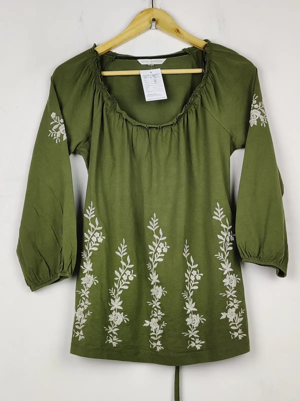 Buy online pre-used pre-loved 100% authentic & Original branded Rocha John Rocha (SWT-6952) available in Pakistan. Top international brands avilable.