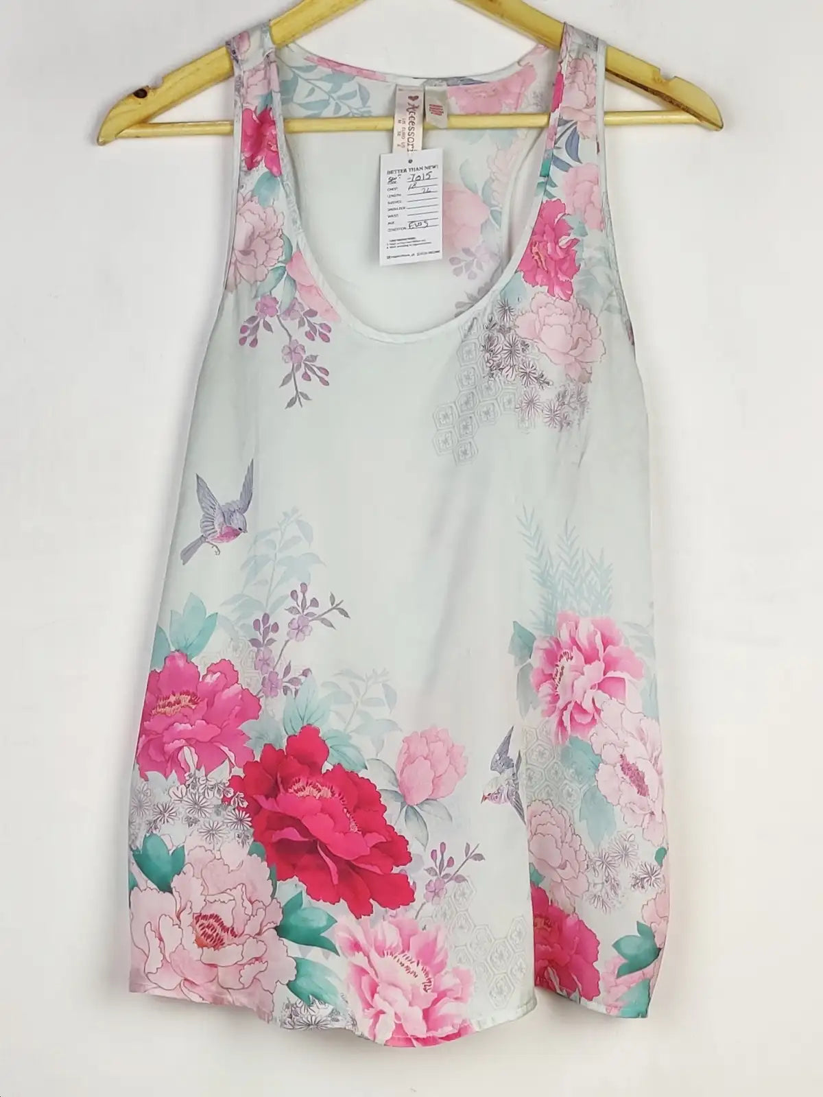 Buy online pre-used pre-loved 100% authentic & Original branded Accessorize (SWT-7015) available in Pakistan. Top international brands avilable.