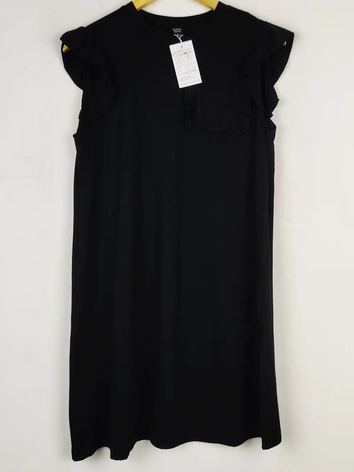 Buy online pre-used pre-loved 100% authentic & Original branded Emery Rose (SWT-7035) available in Pakistan. Top international brands avilable.