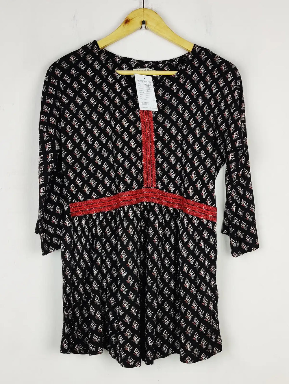 Buy online pre-used pre-loved 100% authentic & Original branded Ingago (SWT-7062) available in Pakistan. Top international brands avilable.