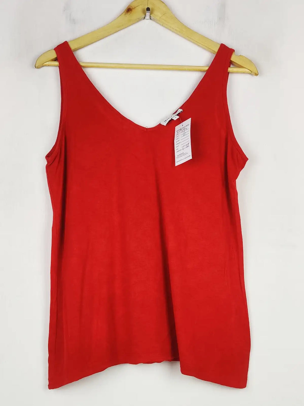 Buy online pre-used pre-loved 100% authentic & Original branded Warehouse (SWT-7174) available in Pakistan. Top international brands avilable.