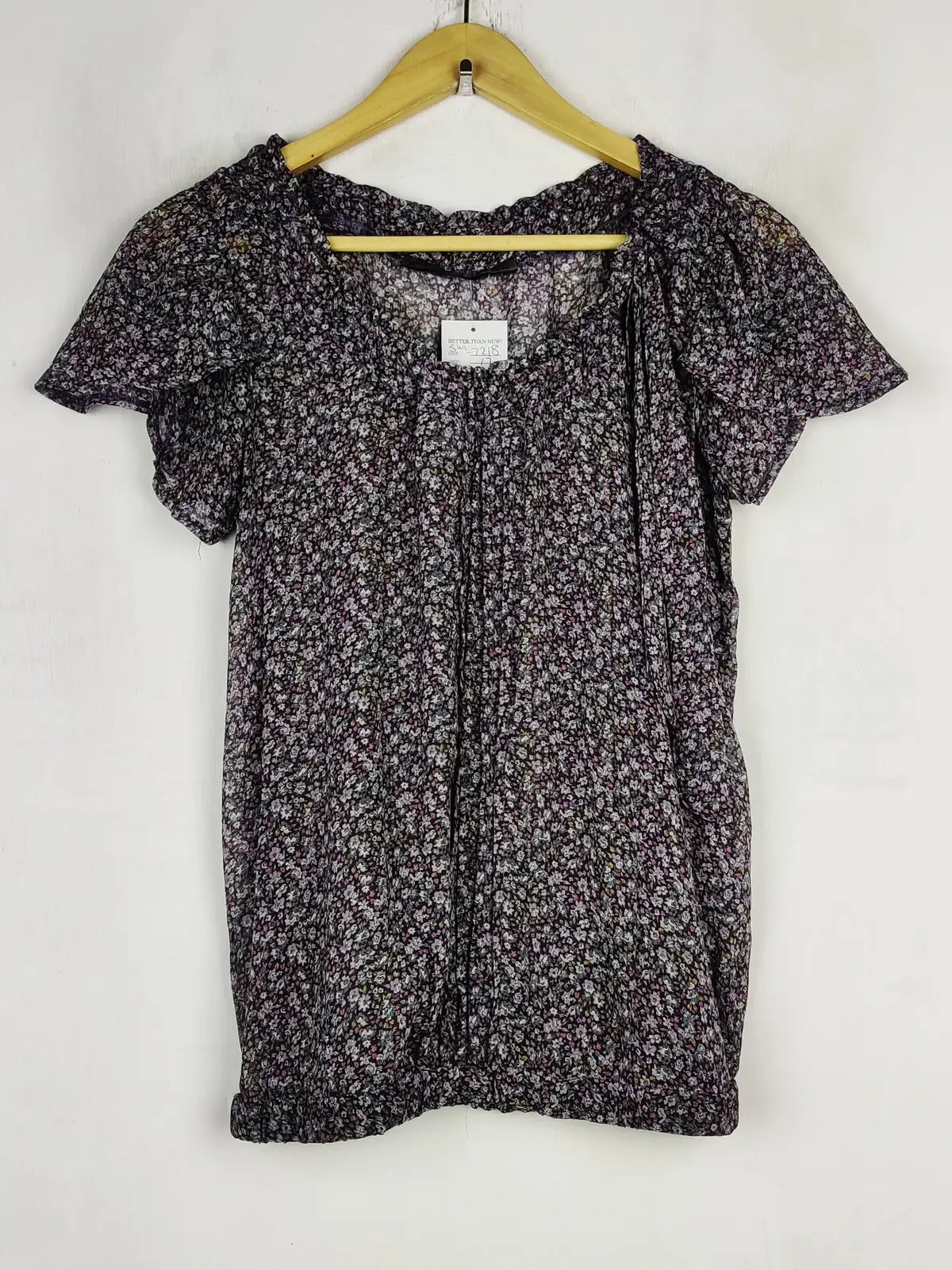 Buy online pre-used pre-loved 100% authentic & Original branded Zara Basics (SWT-7218) available in Pakistan. Top international brands avilable.