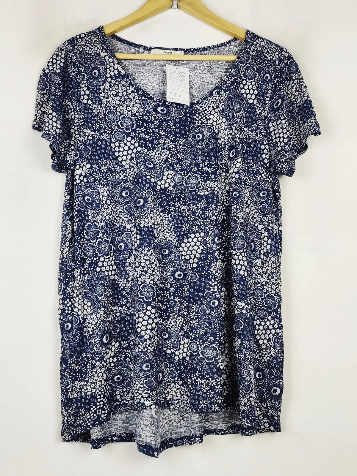 Buy online pre-used pre-loved 100% authentic & Original branded George (SWT-7268) available in Pakistan. Top international brands avilable.