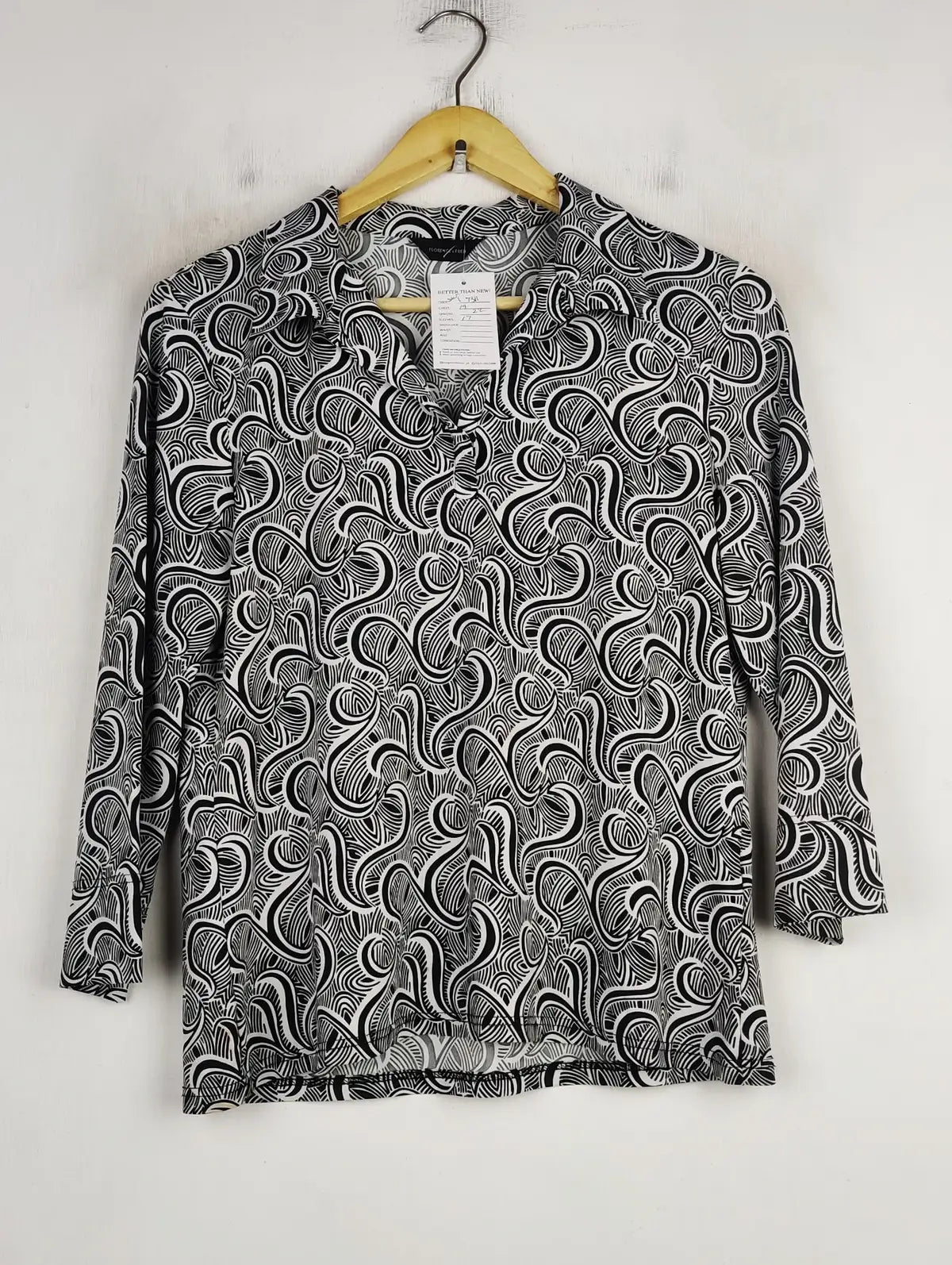 Buy online pre-used pre-loved 100% authentic & Original branded Florence Fred (SWT-7311) available in Pakistan. Top international brands avilable.