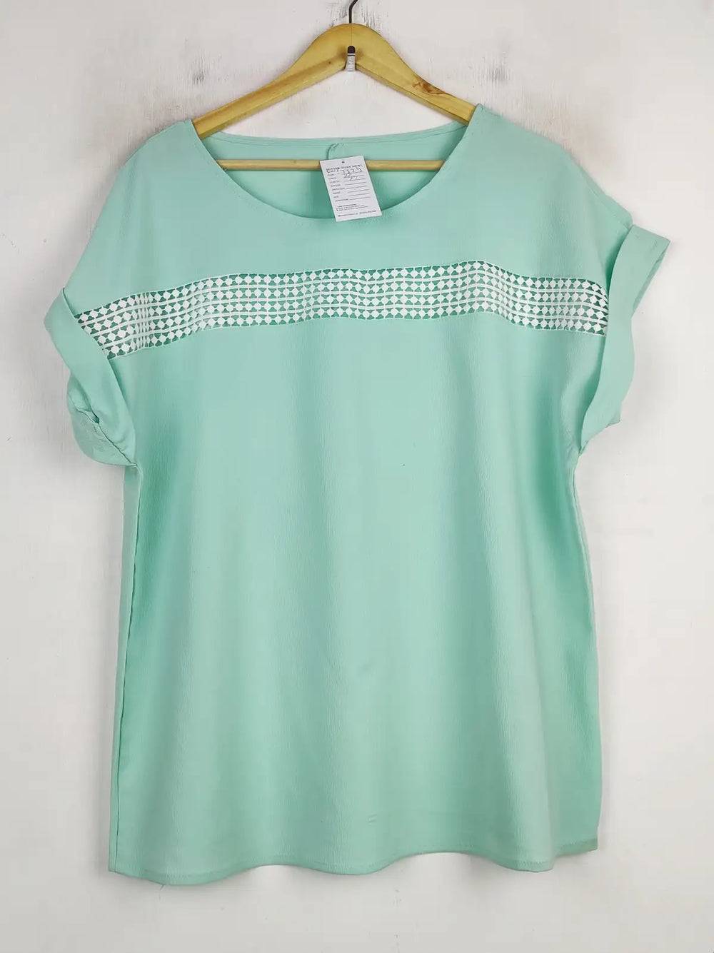 Buy online pre-used pre-loved 100% authentic & Original branded Unknown Brand (SWT-7324) available in Pakistan. Top international brands avilable.