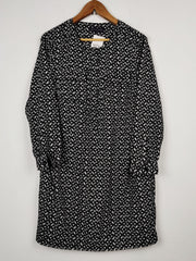 Buy online pre-used pre-loved 100% authentic & Original branded Marks & Spencer (SWT-733) available in Pakistan. Top international brands avilable.