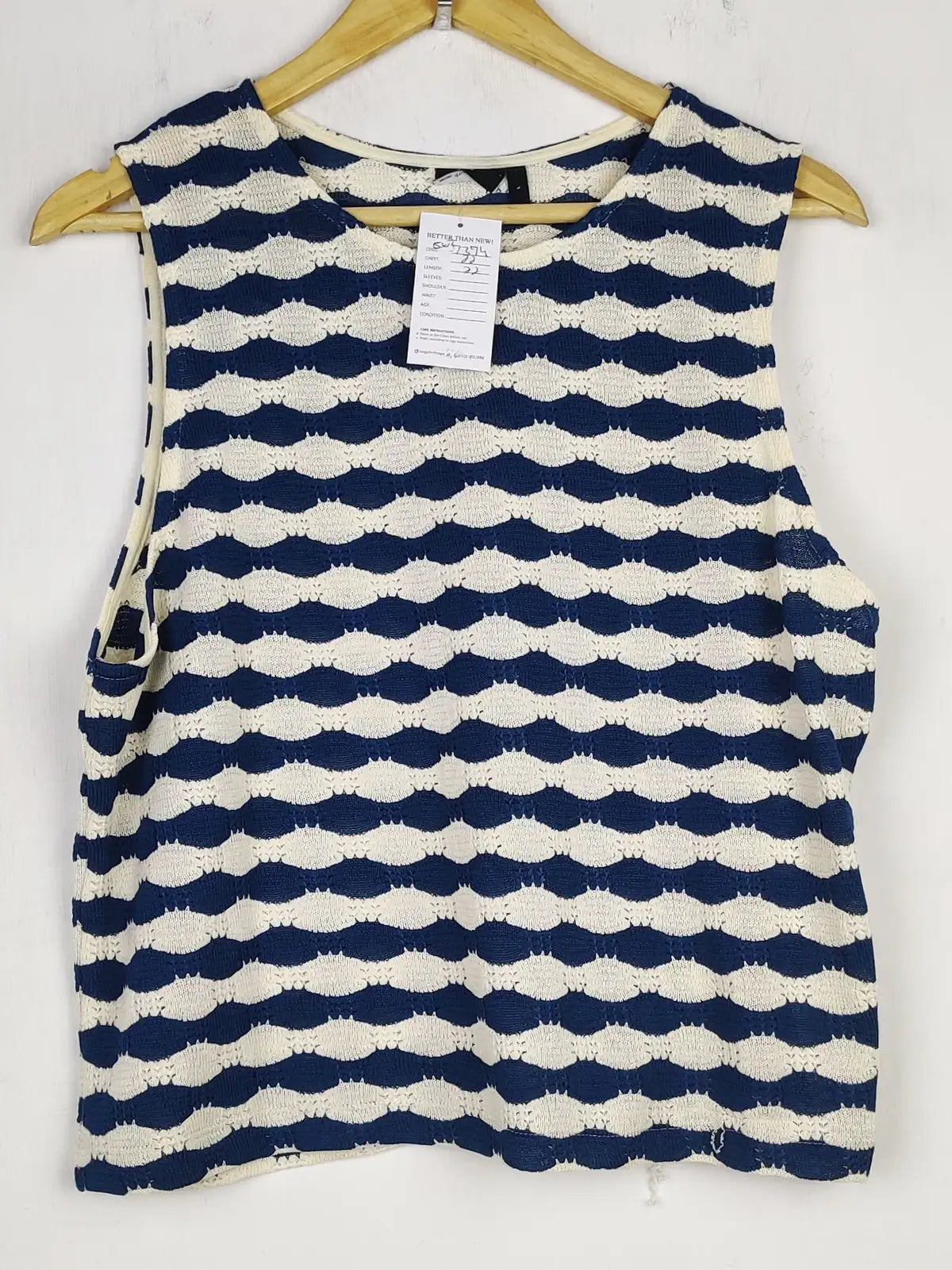 Buy online pre-used pre-loved 100% authentic & Original branded Asos (SWT-7374) available in Pakistan. Top international brands avilable.