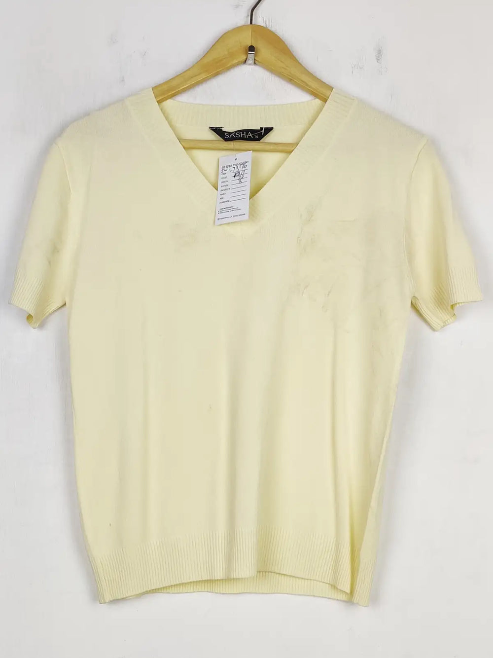 Buy online pre-used pre-loved 100% authentic & Original branded Sasha (SWT-7376) available in Pakistan. Top international brands avilable.