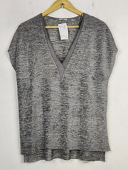Buy online pre-used pre-loved 100% authentic & Original branded Zara (SWT-7384) available in Pakistan. Top international brands avilable.
