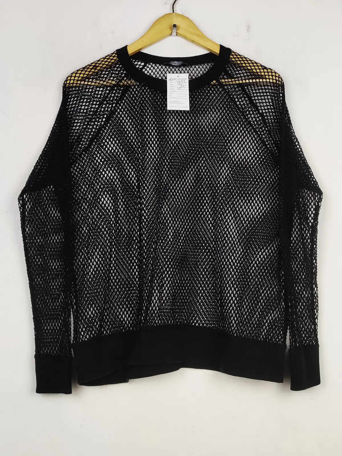 Buy online pre-used pre-loved 100% authentic & Original branded Atmosphere (SWT-7392) available in Pakistan. Top international brands avilable.
